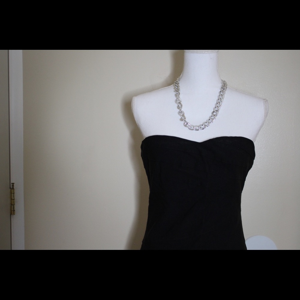 Forever 21 Black Sleeveless Cocktail Dress - Picture 3 of 8
